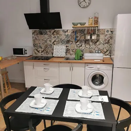 Apartament Jardin44 *